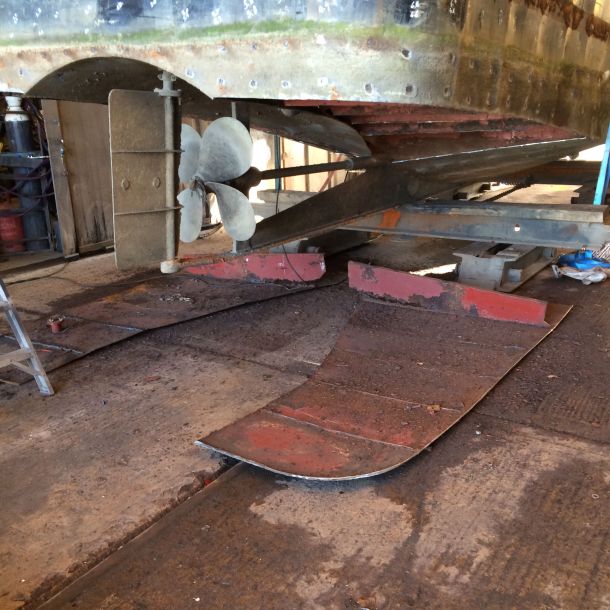 Sandblast and re-bottom craft